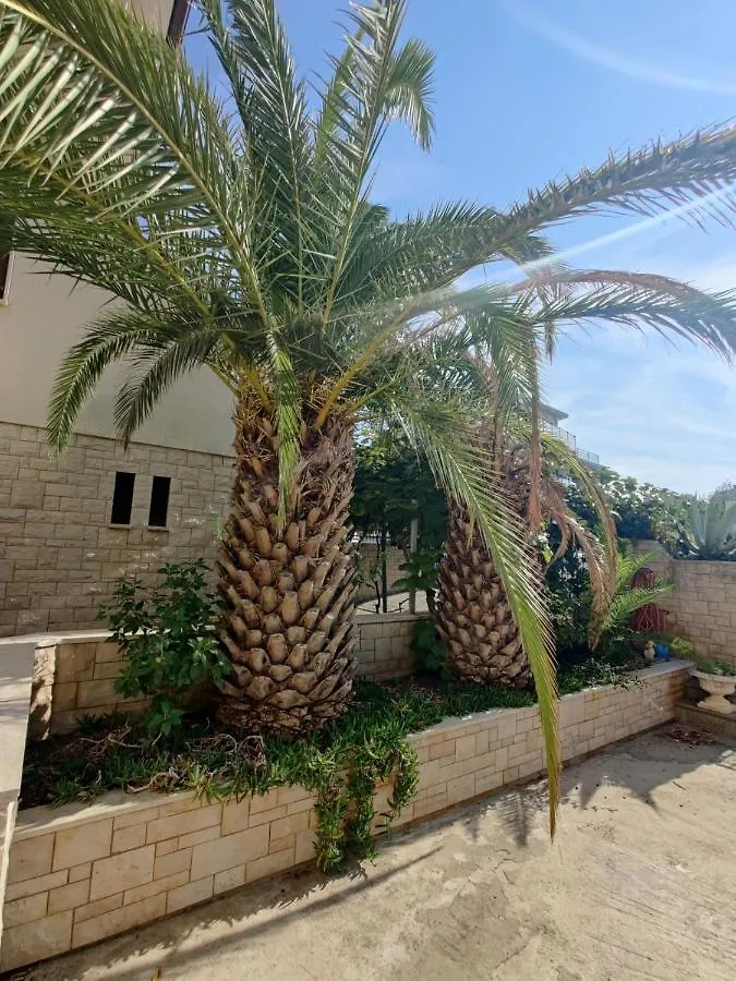 Apartments Valsaline Pula